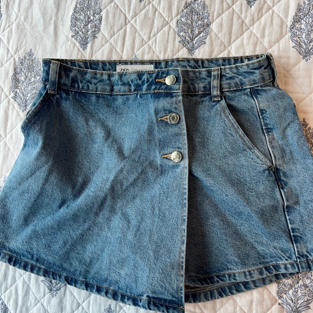 Zara denim skort